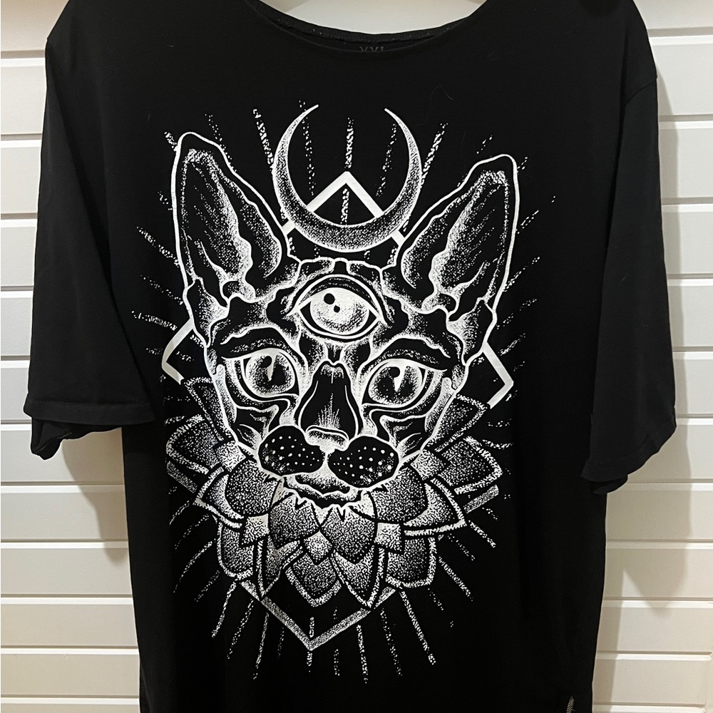 Mystical Cat Black Tee